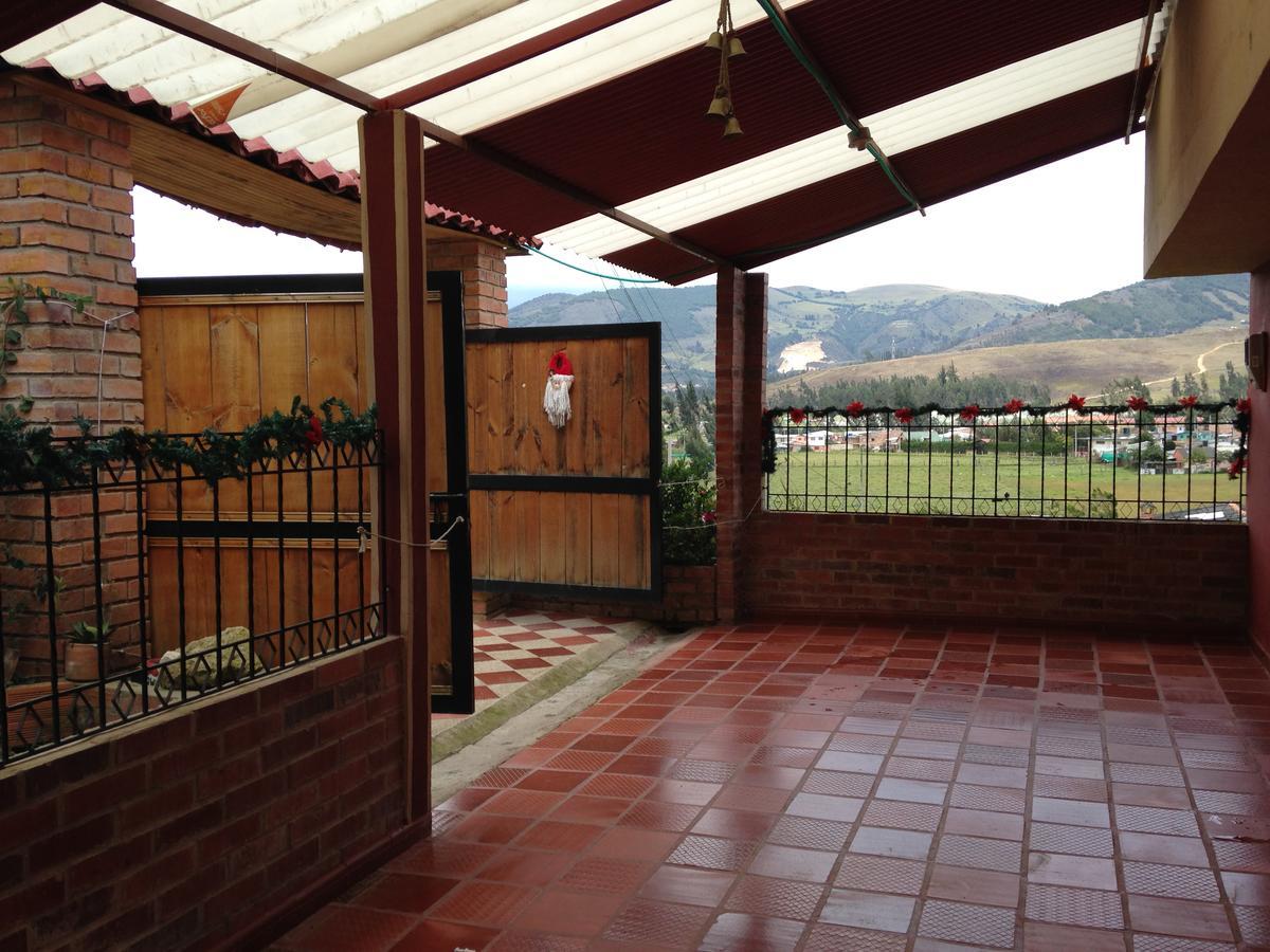 Hostal Casa Lantana Suesca Exterior photo